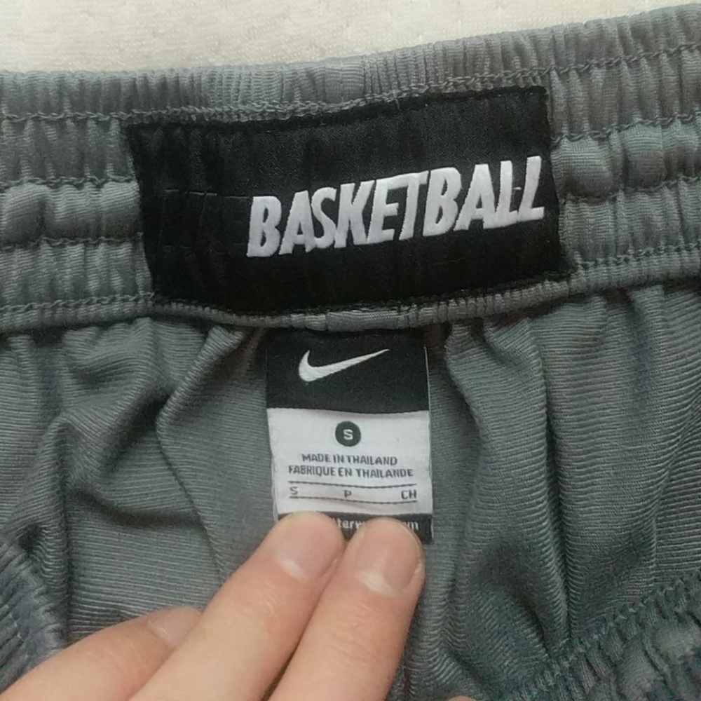 Nike basketball warmups